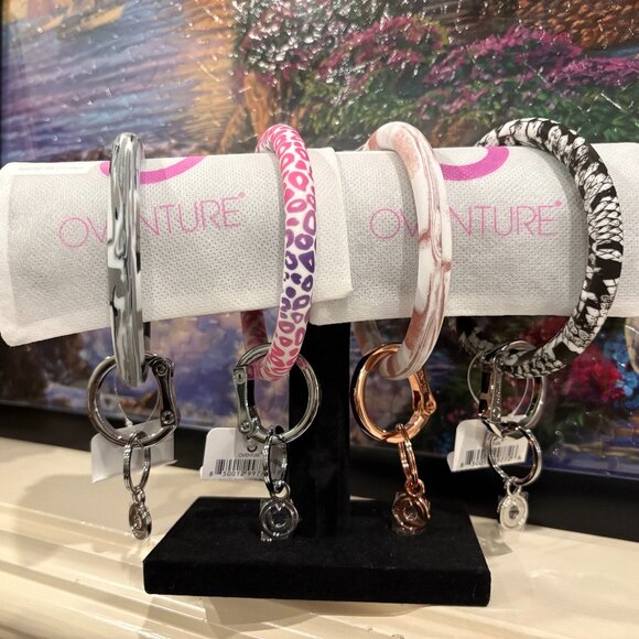 OVENTURE KEY RINGS - Picture 1 of 9